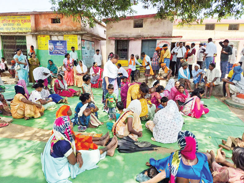 विशेष शिविर आयोजित, पहाड़ी कोरवा परिवारों को मिला योजनाओं का लाभ