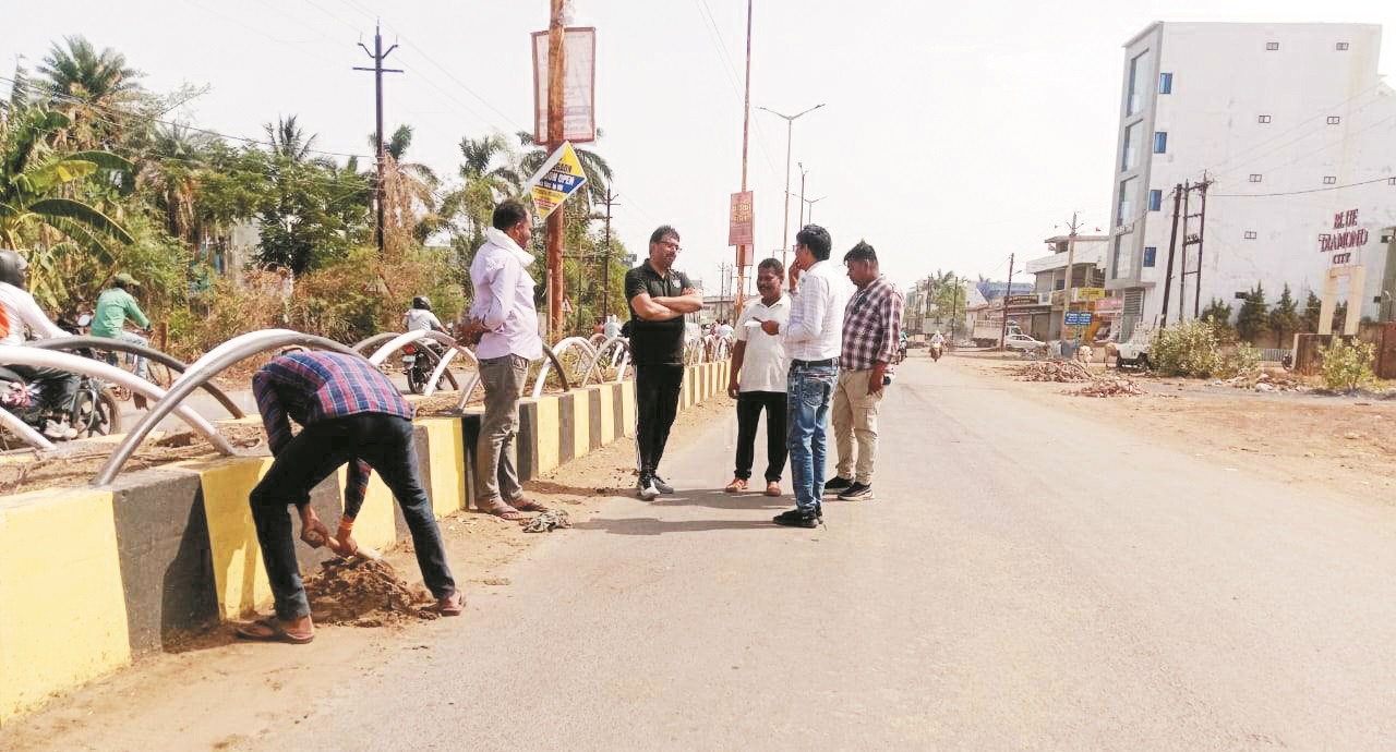 निर्माणाधीन एसटीपी का आयुक्त ने किया निरीक्षण