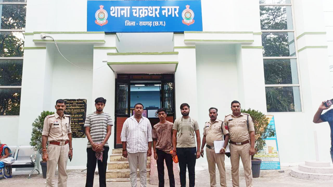 मारपीट के दो अलग-अलग मामलों में 6 फरार आरोपी गिरफ्तार