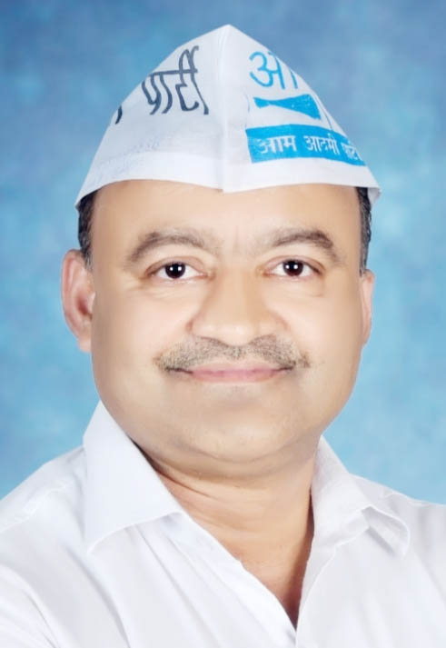 किसानों के अलावा अन्य कारोबारियों को भी जर्किन और डिब्बों में पेट्रोल-डीजल दिया जाए-राकेश झाबक