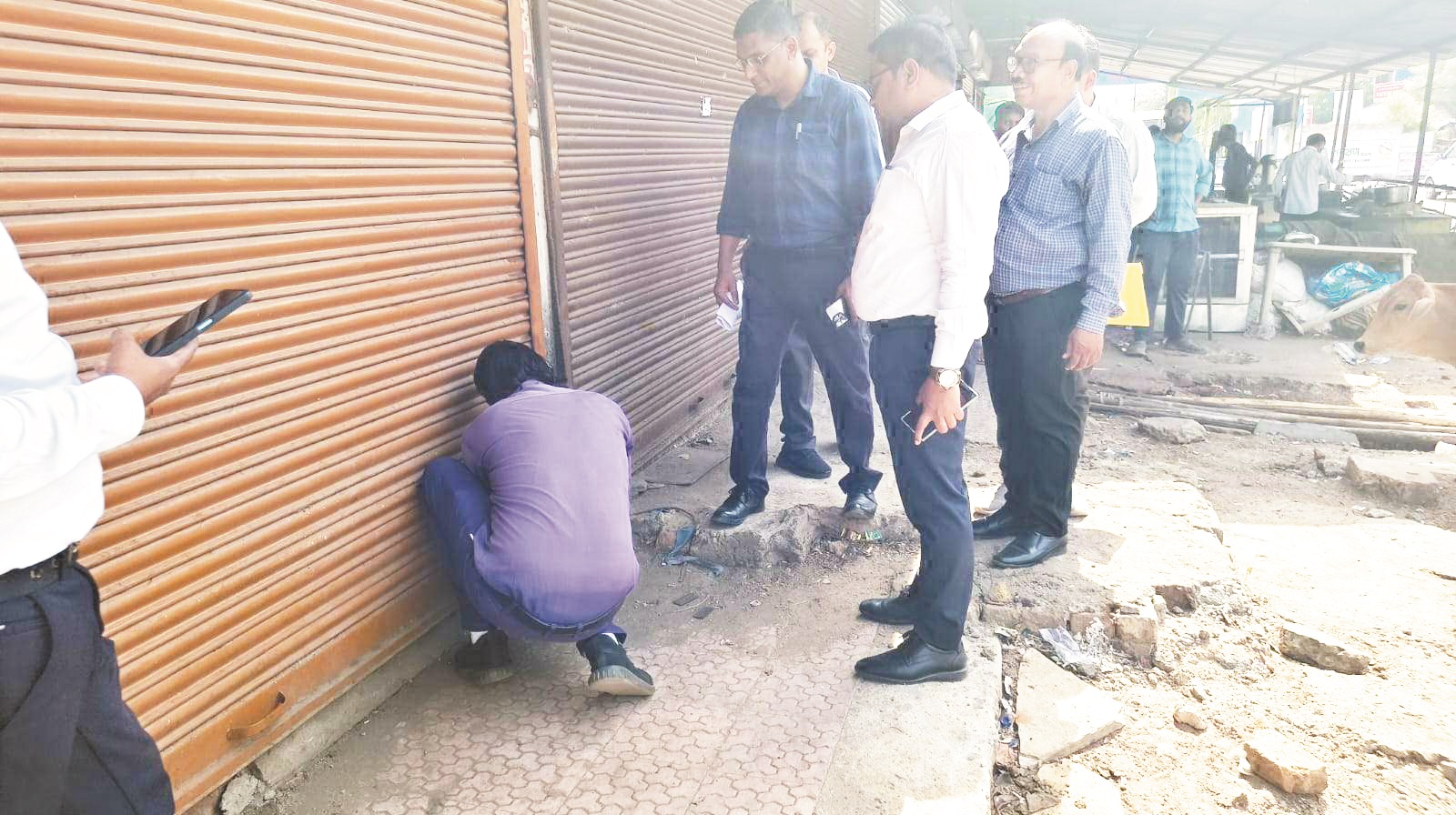 आबंटित दुकानों का किराया जमा नहीं, सील करने की कार्रवाई