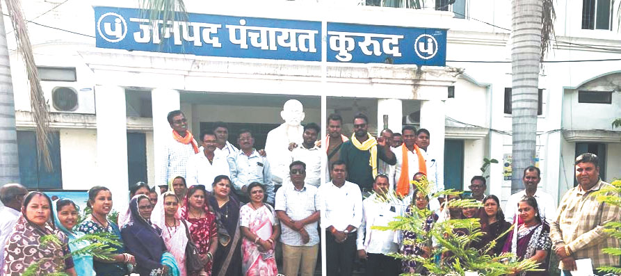 सरपंच संघ कुरूद ने मनरेगा भुगतान को लेकर दिया अल्टीमेटम