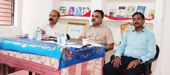 शैक्षणिक गुणवत्ता में सुधार पर चर्चा