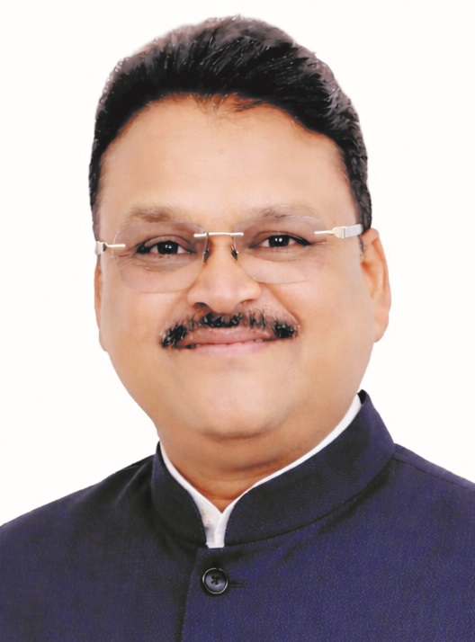 राजनीतिक टिप्पणी करने से पहले करें आत्ममंथन - रवि