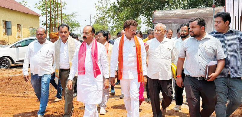 उप मुख्यमंत्री साव ने जगदलपुर में विकास कार्यों का किया निरीक्षण, समय पर कार्य पूर्ण करने के निर्देश