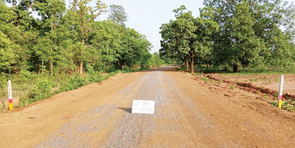 आजादी के 78 साल बाद अबुझमाड़ पहुंची सडक़