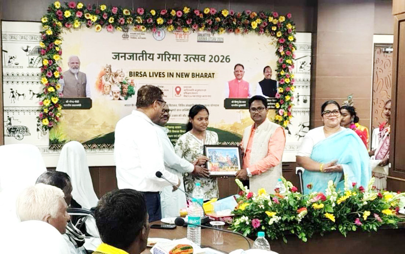 एकलव्य विद्यालय की छात्रा पुष्पलता दीवान को मिला मेडिकल कॉलेज में प्रवेश