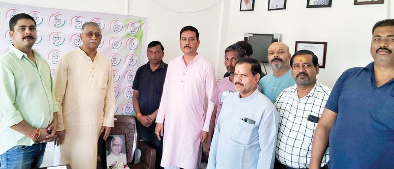 कांग्रेसियों ने मनाई विद्याचरण शुक्ल की पुण्यतिथि