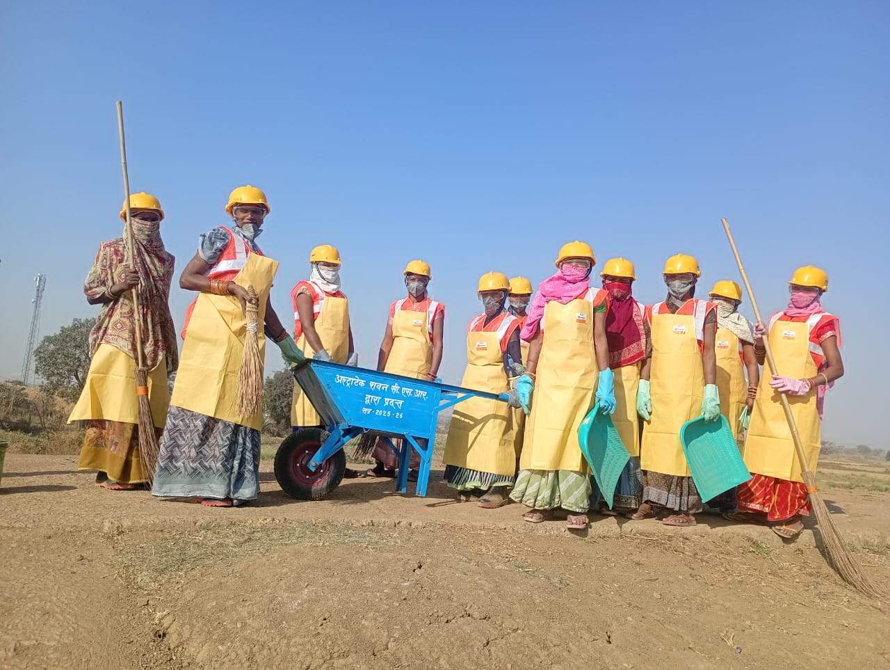 अल्ट्राटेक की पहल  9 गांवों में स्वच्छता  अभियान को मिली गति