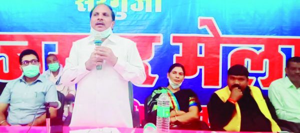 रोजगार मेले में 409 पदों के लिए युवाओं ने दिए आवेदन