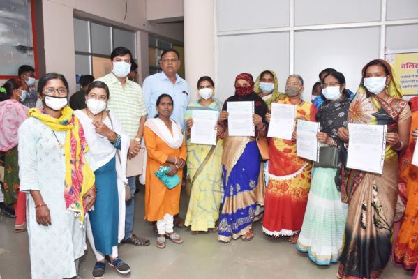 मेगा लीगल सर्विस कैंप के जरिए जि़ले के 4240 हितग्राहियों को किया लाभान्वित