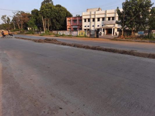  जपं कार्यालय के सामने रोड क्रॉसिंग के लिए जगह छोडऩे की मांग