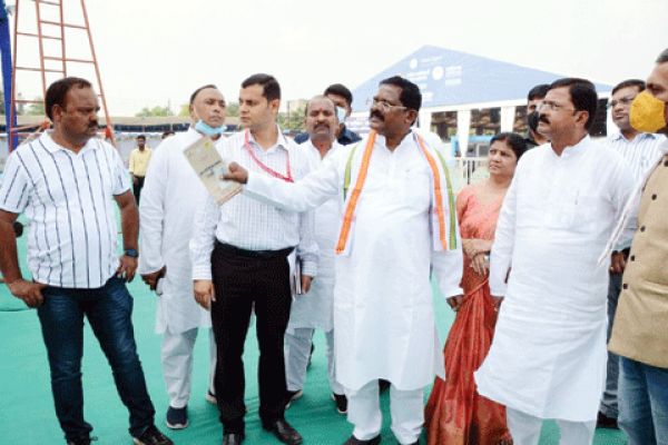   संस्कृति मंत्री ने नृत्य महोत्सव की तैयारी देखने पहुंचे