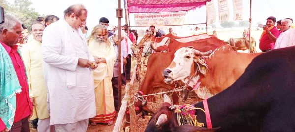 पशुपालक किसानों का सम्मान