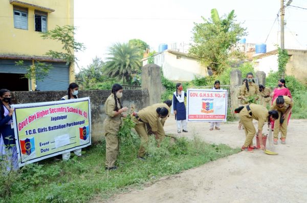 एनसीसी कैडेटों ने चलाया स्वच्छता अभियान