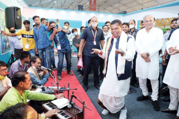  आदिवासियों के हित में विचारपरक आयोजन होते रहना चाहिए-लखमा