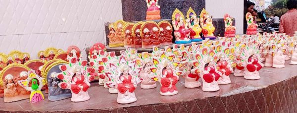 दीपावली बाजार सजकर तैयार
