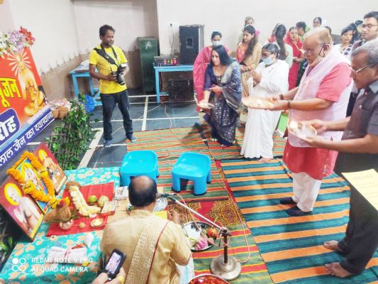 धन्वंतरी जयंती पर डॉक्टरों का सम्मान  