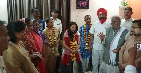 शहर की बेटी आस्था ने संस्कारधानी को किया गौरवान्वित- कुलबीर