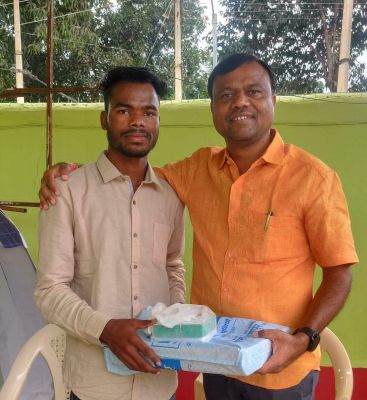 सांसद व विधायक की पहल से बुधराम को मिला रोजगार
