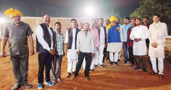 गोवर्धन-अन्नकूट पूजा में शामिल हुए जनप्रतिनिधि