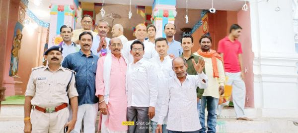 राजिम तेलिन भक्तिन माता मंदिर में खिचड़ी भोग प्रसादी वितरण