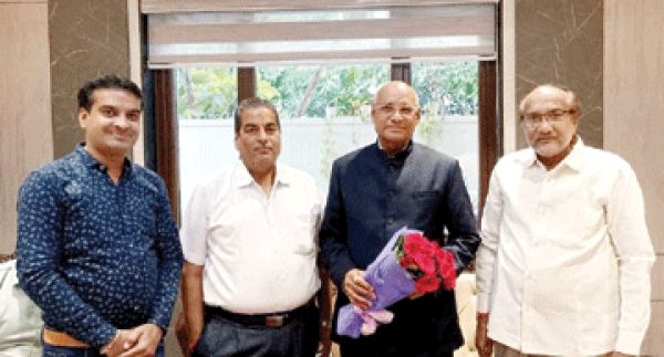  नवकार ज्वेलर्स में चोरी, सराफा व्यापारियों ने की बैस से चर्चा