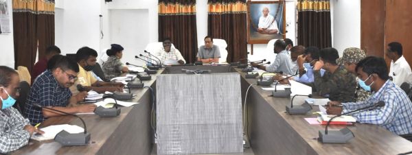 नक्सल पीडि़त पुनर्वास समिति की बैठक