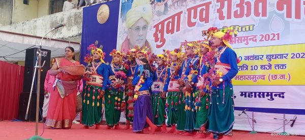 लोक महोत्सव: सुआ-राउत नाचा ने मोहा मन