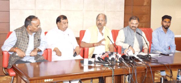 कवर्धा विवाद, पुलिसिया कार्रवाई पक्षपातपूर्ण, न्यायिक जांच हो-बृजमोहन