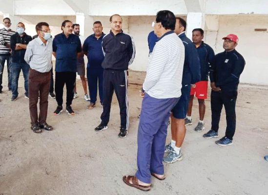 कलेक्टर ने अंतरराष्ट्रीय हॉकी स्टेडियम का किया निरीक्षण