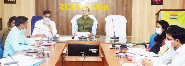 अभियान चलाकर करें लंबित राजस्व प्रकरणों का निराकरण