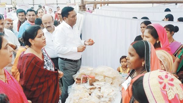 अनिला भेडिय़ा ने सुनी जनता की समस्याएं