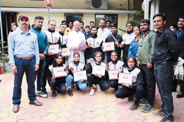 ग्रेपलिंग कुश्ती में छत्तीसगढ़ के खिलाडिय़ों को 10 पदक, गृहमंत्री ने दी बधाई