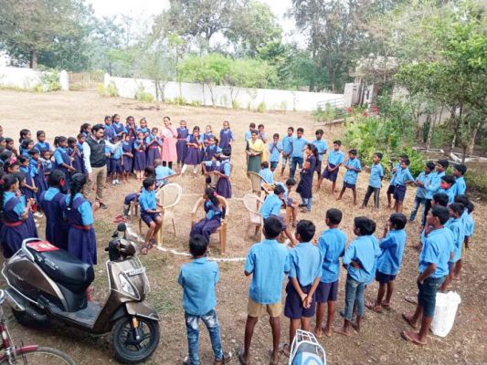 आंवला नवमी और बाल दिवस पर विविध कार्यक्रम