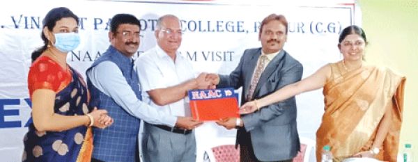 पैलोटी कॉलेज को नैक में बी+ग्रेड