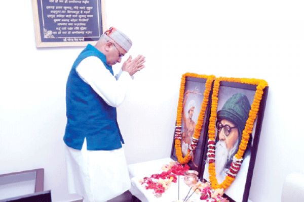 सीएम ने बिरसामुण्डा को जयंती पर, और विनोबा भावे की पुण्य तिथि पर किया नमन