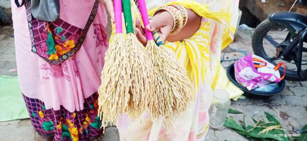 गन्ने के मंडप में तुलसी व शालिग्राम विवाह