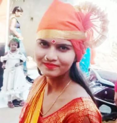 शादी तय होने से नाराज युवक ने सड़क पर पीटा, युवती ने फांसी लगाकर जान दे दी