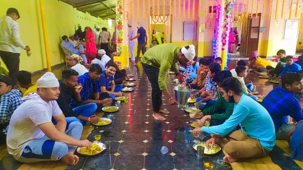 हर्षोल्लास के साथ मना प्रकाश पर्व