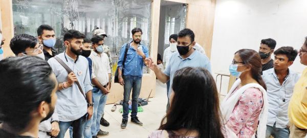 कलेक्टर ने लिया चिराग परियोजना के शुभारंभ की तैयारियों का जायजा