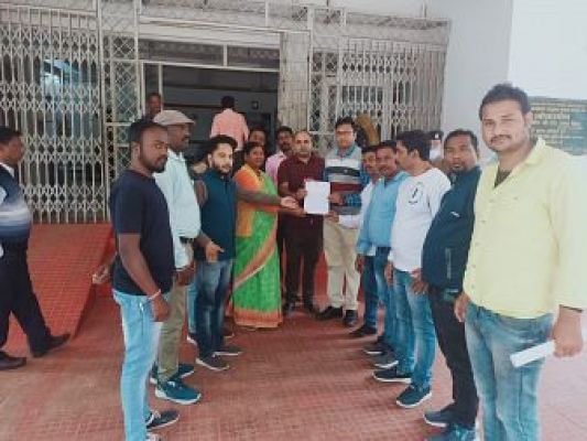 डीएमसी को हटाने के लिए भाजपा ने खोला मोर्चा