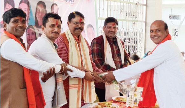  जागरूकता अभियान के पदाधिकारियों का चण्डी मंदिर में दीपावली मिलन समारोह