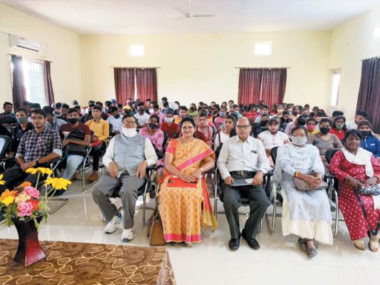 शिवनाथ कॉलेज में वोटर कार्ड बनाने प्रशिक्षण