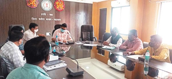  धान खरीदी की तैयारियां हुई तेज कलेक्टर ने की राईस मिलर्स के साथ बैठक