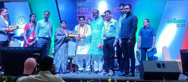 नपं लखनपुर को स्वच्छता सर्वेक्षण में स्टार वन का खिताब, डहरिया ने किया पुरस्कृत