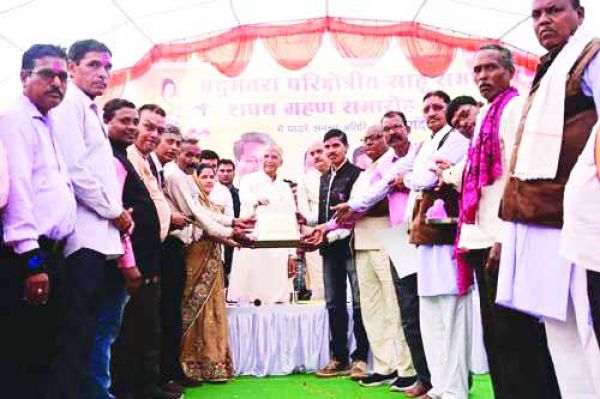 साहू समाज सामाजिक कुरीतियों को दूर करने का प्रयास करें-ताम्रध्वज