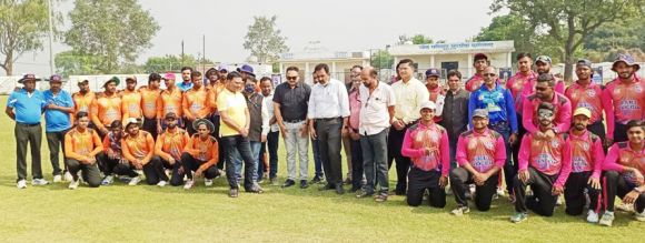 घरघोड़ा कप: गुरुकुल राइजिंग स्टार ने अनूप रोड वारियर्स को हराया