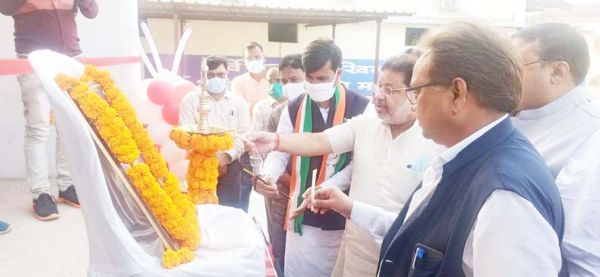 नये कोविड अस्पताल में ऑक्सीजन प्लांट का लोकार्पण