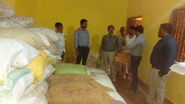 छापा, 540 क्विंटल धान जब्त